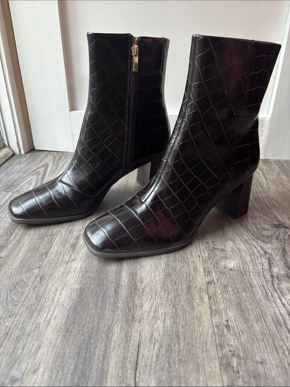 Croc-Embossed Mid-Heel Ankle Booties - Black NEVER WORN
